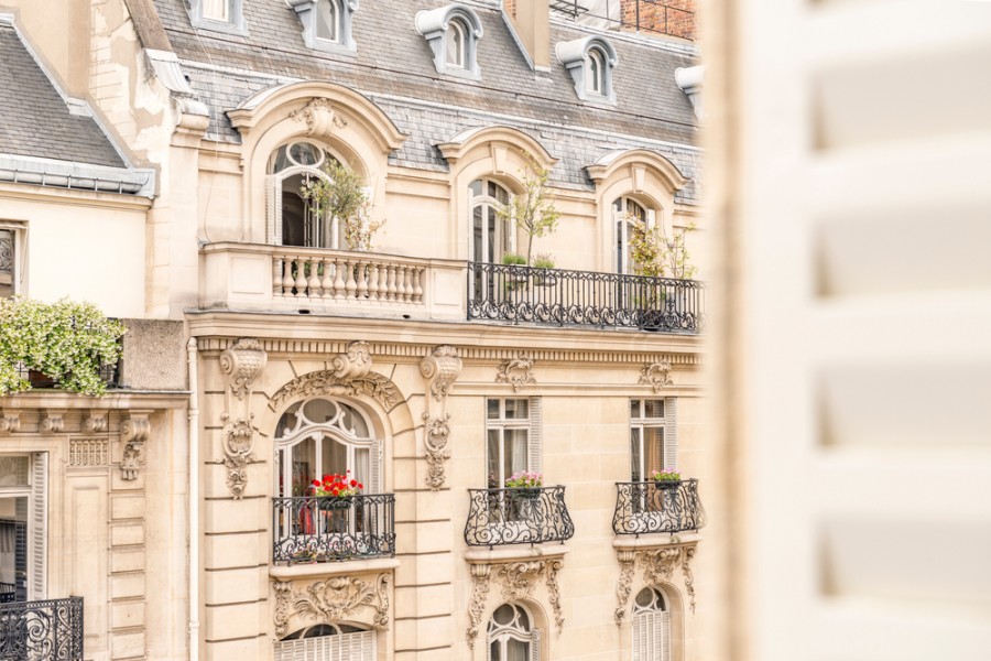 Quels sont les avantages de vivre dans un bâtiment haussmannien ?